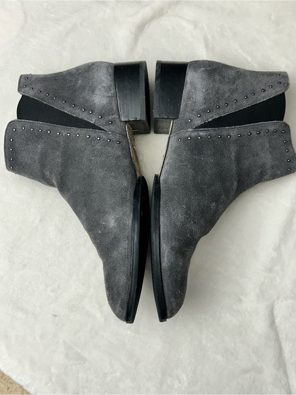 Donald J. Pliner Charcoal Grey Suede Pointed Ankle Booties Stud Accents Size 10 - Picture 3 of 8